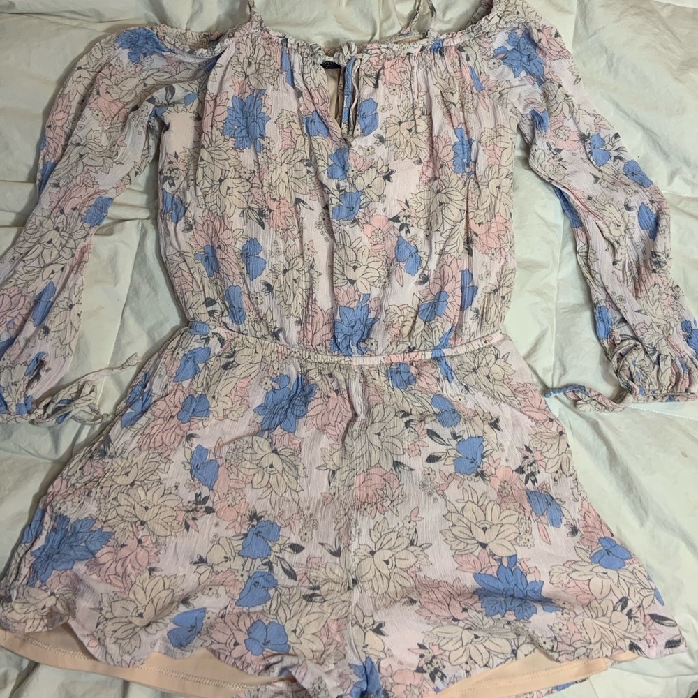 One Clothing Floral Romper